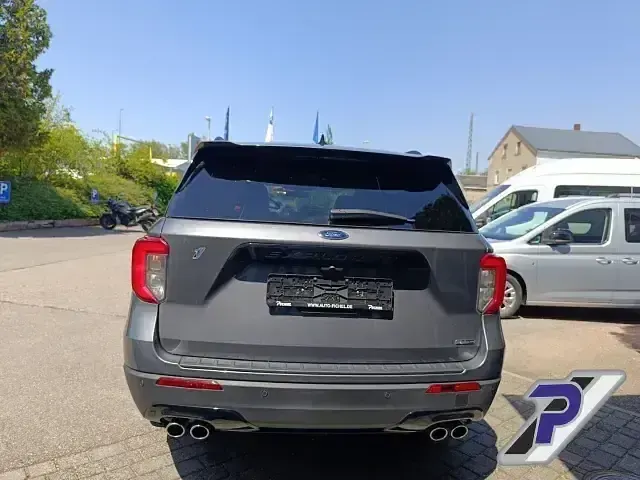 Gebraucht Ford Explorer ST-Line 457 PS (336 kW) 2023 Grau(metallic) SUV