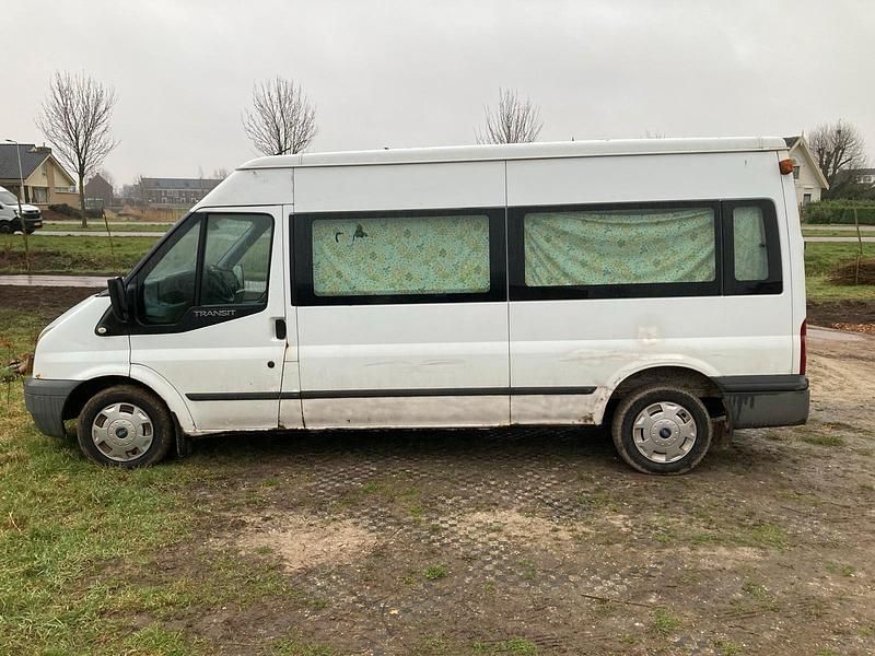 Gebraucht Ford Transit 85 PS (62 kW) 2012 Weiß Van / Kleinbus