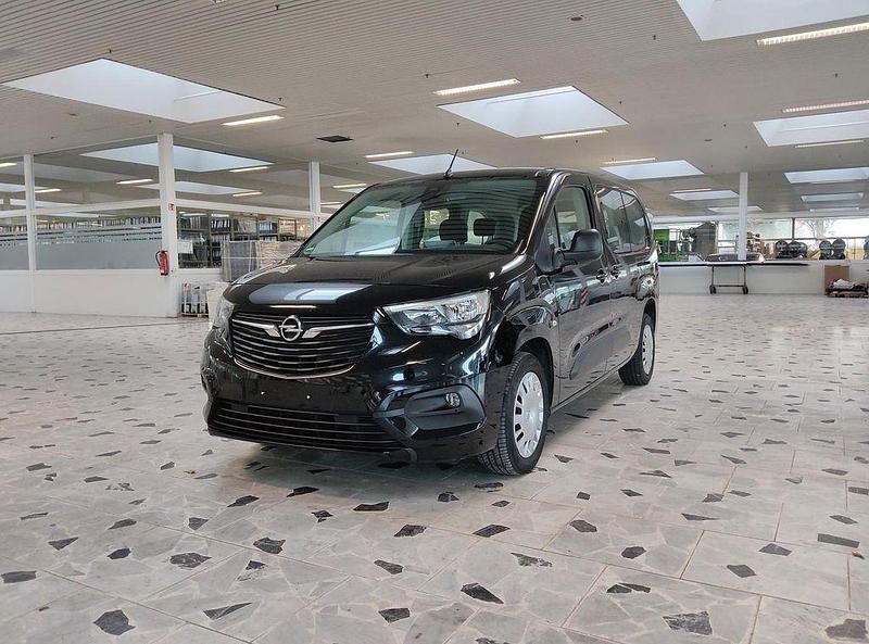 Gebraucht Opel Combo Life Edition 131 PS (96 kW) 2021 Schwarz Van / Kleinbus