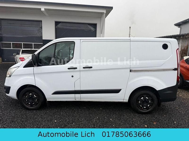 Gebraucht Ford Transit Custom Trend 131 PS (96 kW) 2017 Weiß Van / Kleinbus