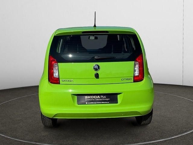 Gebraucht Skoda Citigo Active 75 PS (55 kW) 2019 Kiwigrün Kleinwagen