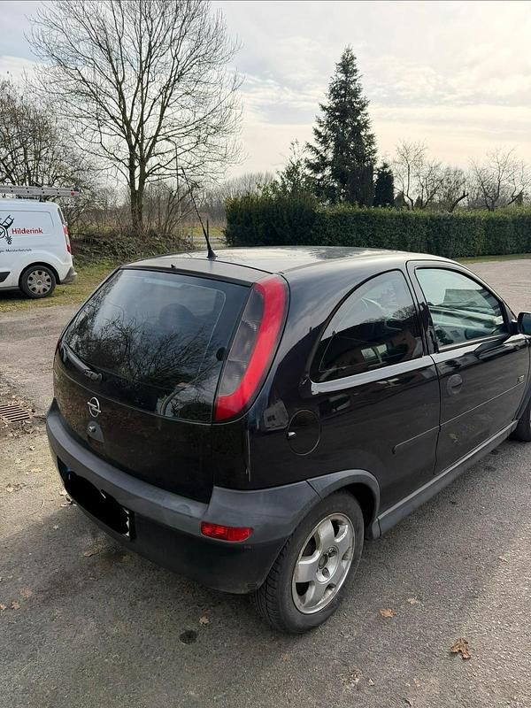 Gebraucht Opel Corsa 58 PS (42 kW) 2003 Schwarz Kleinwagen