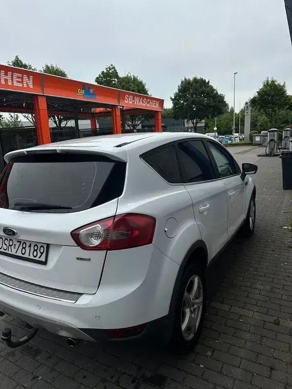 Gebraucht Ford Kuga 136 PS (100 kW) 2009 Weiß SUV