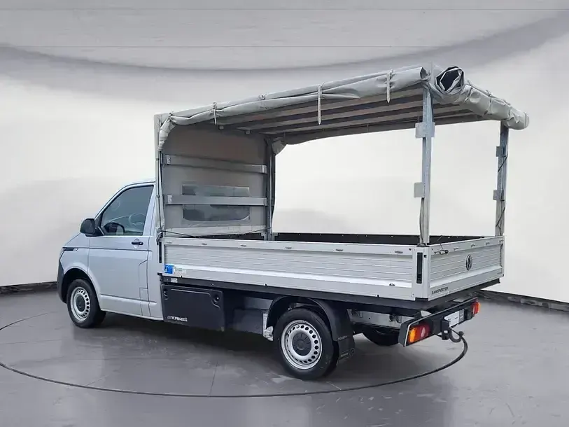 Gebraucht VW Transporter 150 PS (110 kW) 2021 Reflexsilber metallic Van