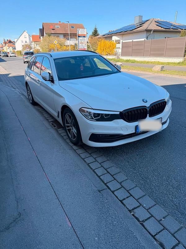 Gebraucht BMW 520 2019 Weiß Kombi