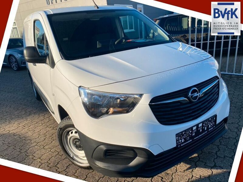 Weiß Gebraucht 2022 Opel Combo Edition Van / Kleinbus | 15.890 € (Fairer Preis) - Bild 1/4