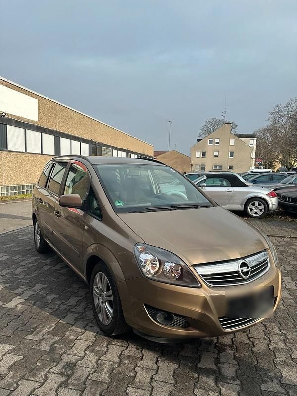 Opel Zafira Gebraucht Von Privat