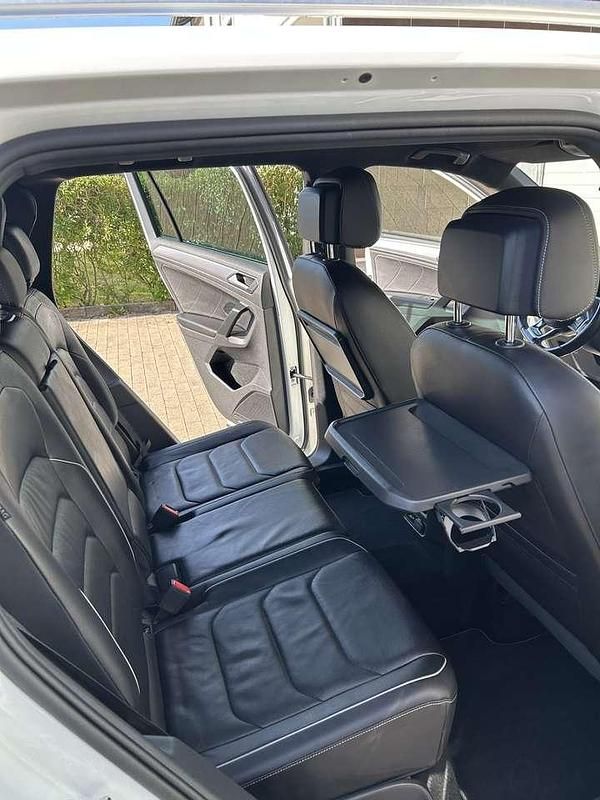 Gebraucht 2019 VW Tiguan SUV | 33.900 € - Bild 1/4