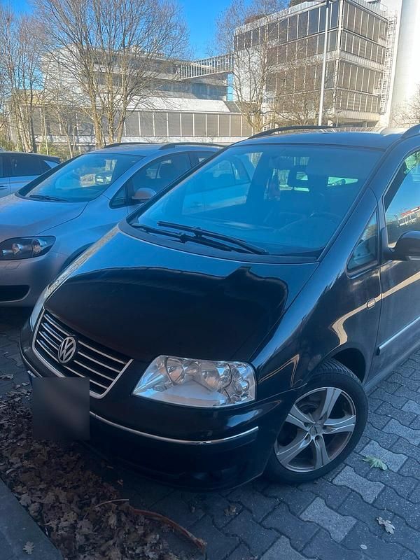 Gebraucht VW Sharan 131 PS (96 kW) 2005 Schwarz Van / Kleinbus