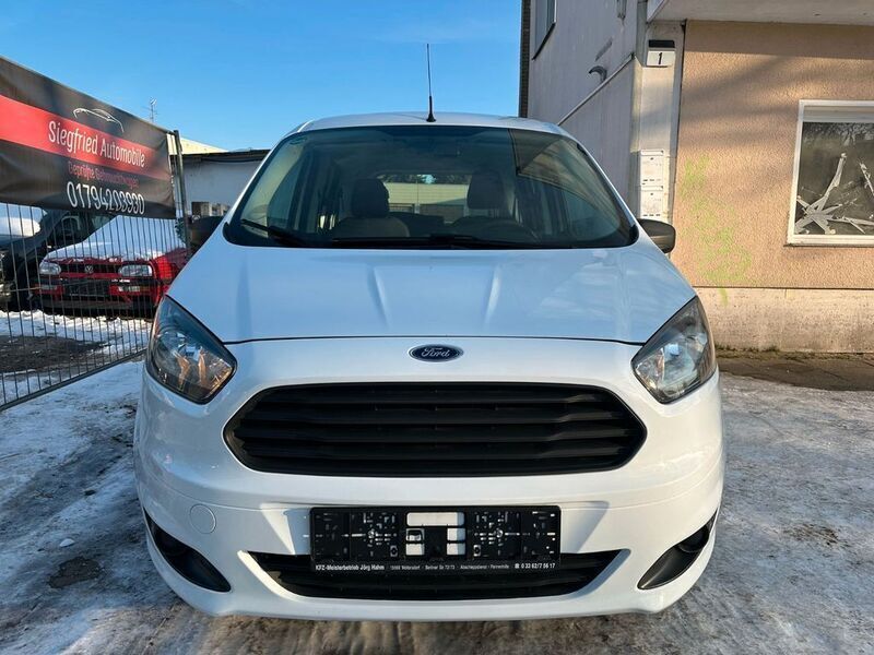 Gebraucht Ford Tourneo Courier Ambiente 75 PS (55 kW) 2018 Weiß Van / Kleinbus