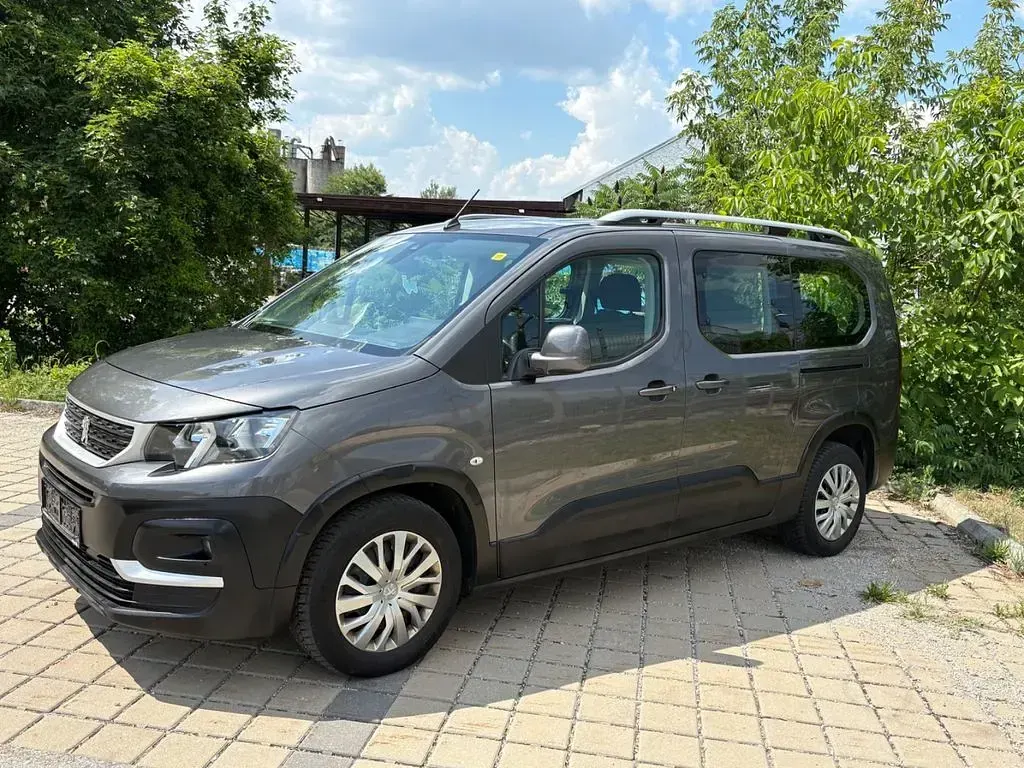 Gebraucht Peugeot Rifter Active 131 PS (96 kW) 2019 Grau Van / Kleinbus
