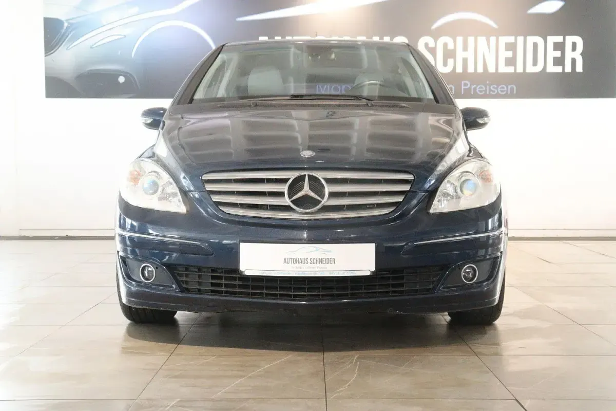 Occasion Mercedes E200 193 ch (141 kW) 2006 Bleue Berline