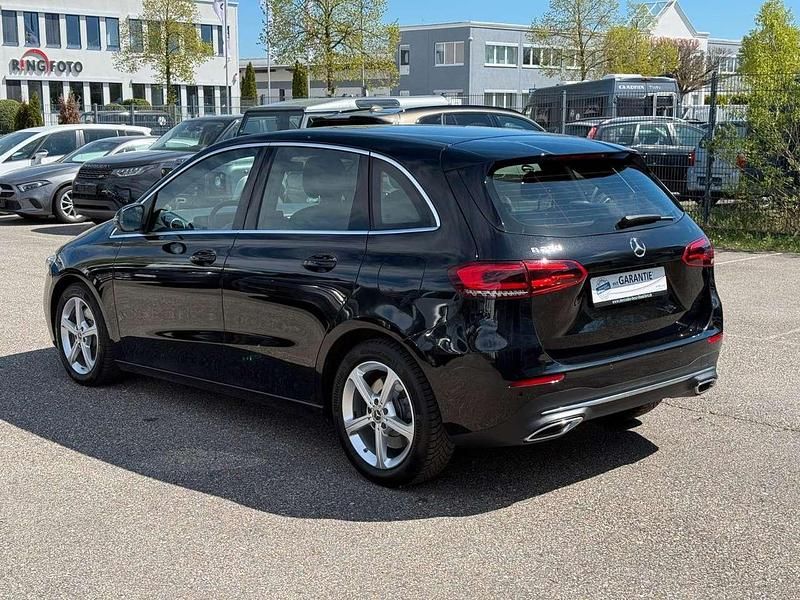 Gebraucht Mercedes B250 224 PS (164 kW) 2020 Schwarz Kleinwagen