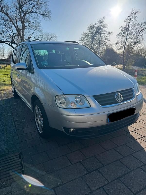 Gebraucht VW Touran 140 PS (102 kW) 2004 Grau Van / Kleinbus