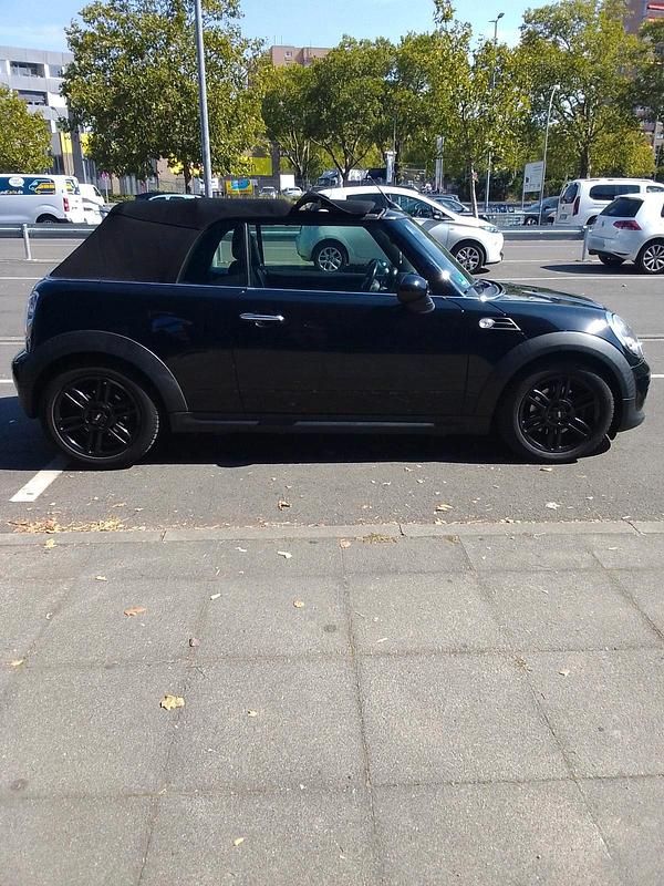Gebraucht Mini Cooper Cabriolet 98 PS (72 kW) 2012 Schwarz Cabrio