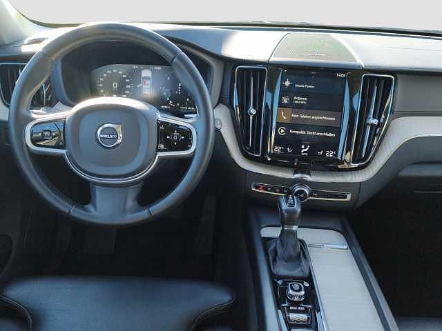 Gebraucht Volvo XC60 Inscription 190 PS (139 kW) 2019 Schwarz SUV