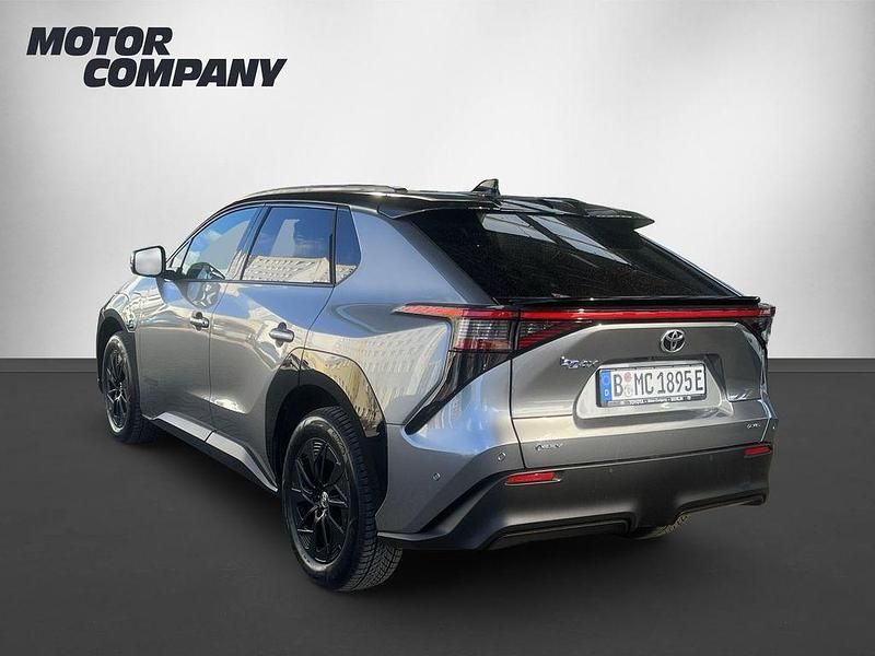 Gebraucht Toyota bZ4X Lounge 253 kW (345 PS) 2026 Silber SUV