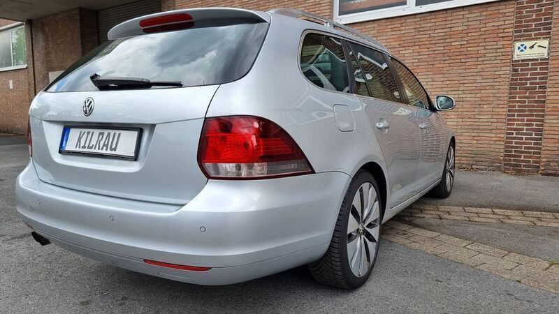 Gebraucht VW Golf VI Highline 122 PS (89 kW) 2012 Silber Kleinwagen