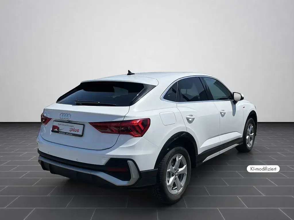 Gebraucht Audi Q3 Sportback S-Line 150 PS (110 kW) 2022 Ibisweiß SUV