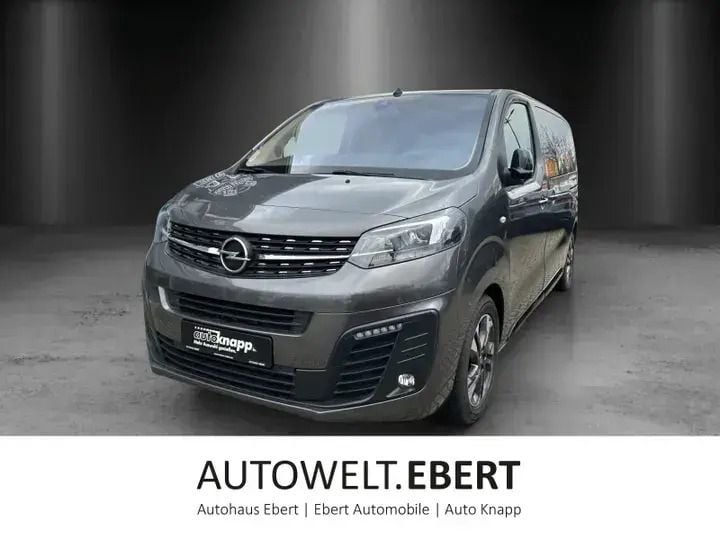 Mondstein grau/e:vulkan grau Gebraucht 2021 Opel Zafira Life Van | 36.990 € (Etwas zu teuer) - Bild 1/4