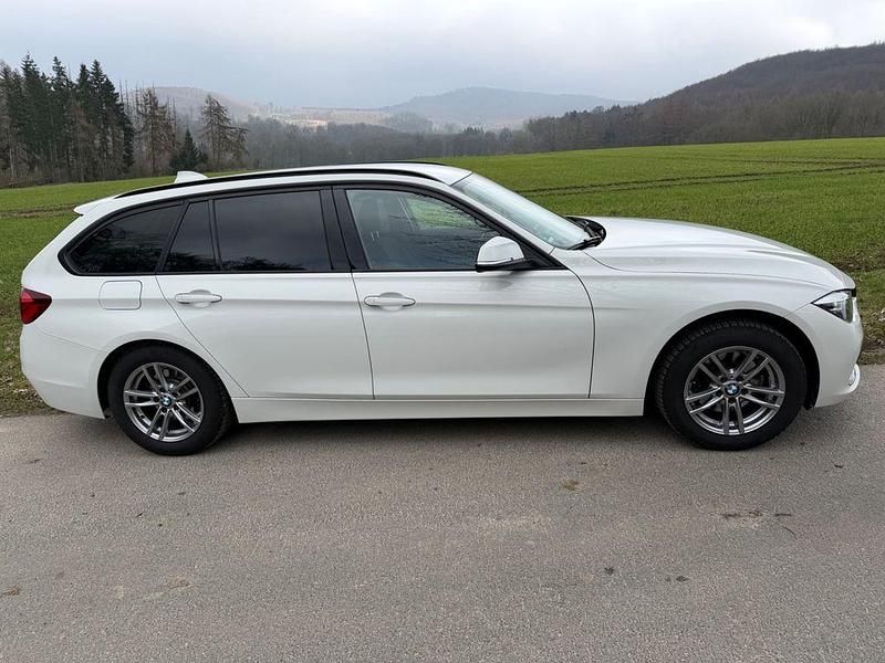 Second-hand BMW 320 Performance 190 CP (139 kW) 2018 Alb Berlinǎ