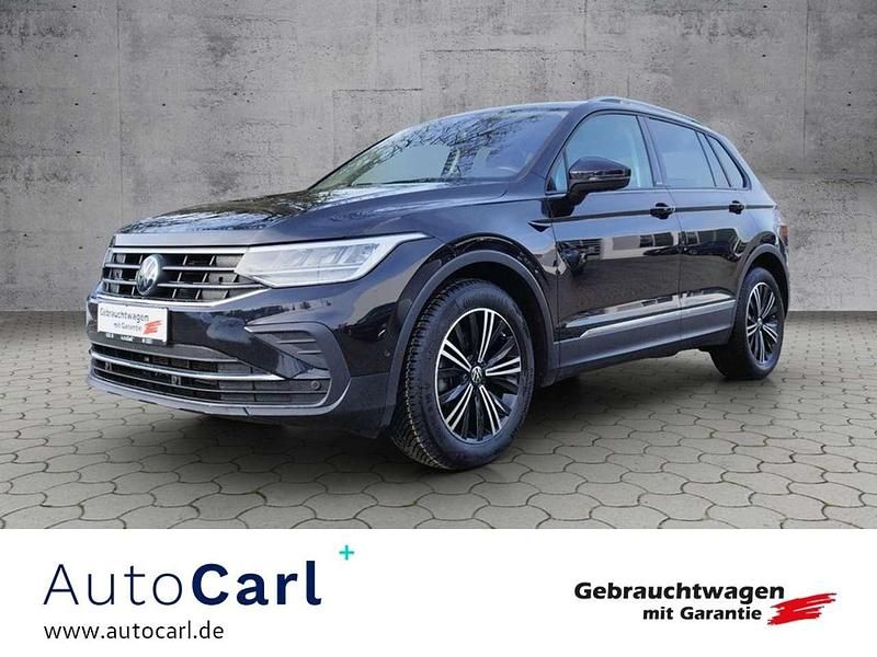 Gebraucht VW Tiguan Active 150 PS (110 kW) 2022 Schwarz SUV