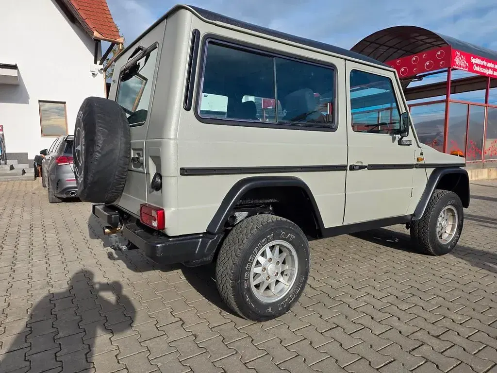 Gebraucht Mercedes G280 156 PS (114 kW) 1983 Grau SUV