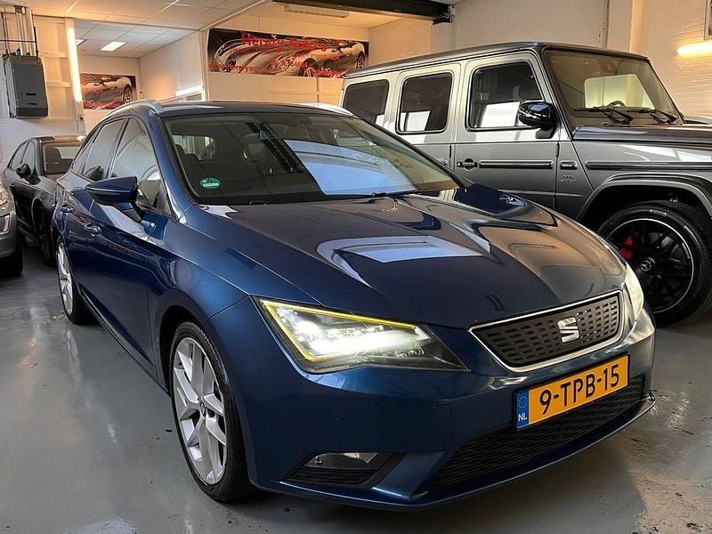 Gebraucht Seat Leon ST Style 110 PS (80 kW) 2014 Blau Kombi
