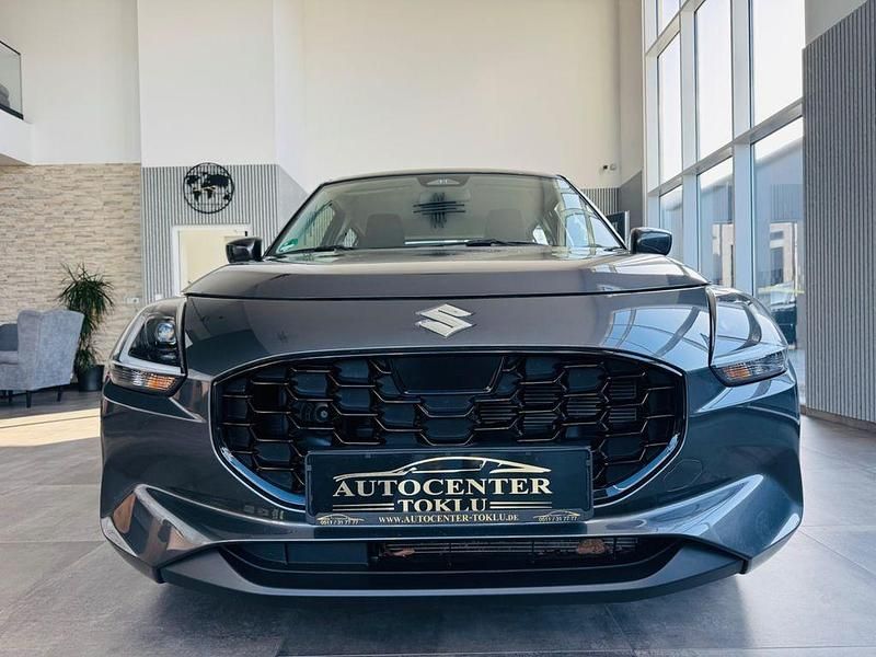 Gebraucht Suzuki Swift Comfort 83 PS (61 kW) 2024 Grau Kleinwagen