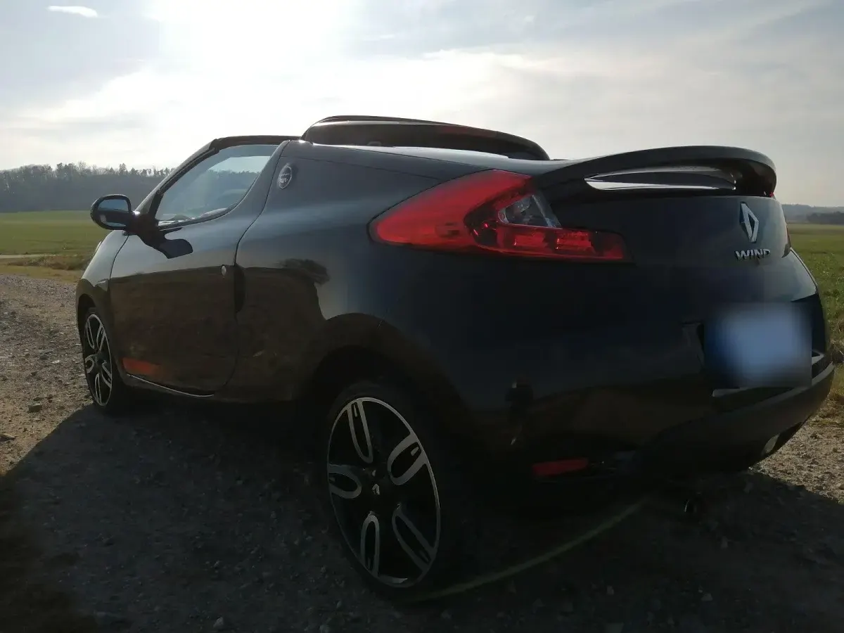 Gebraucht Renault Wind Night&Day 102 PS (75 kW) 2011 Schwarz Cabrio