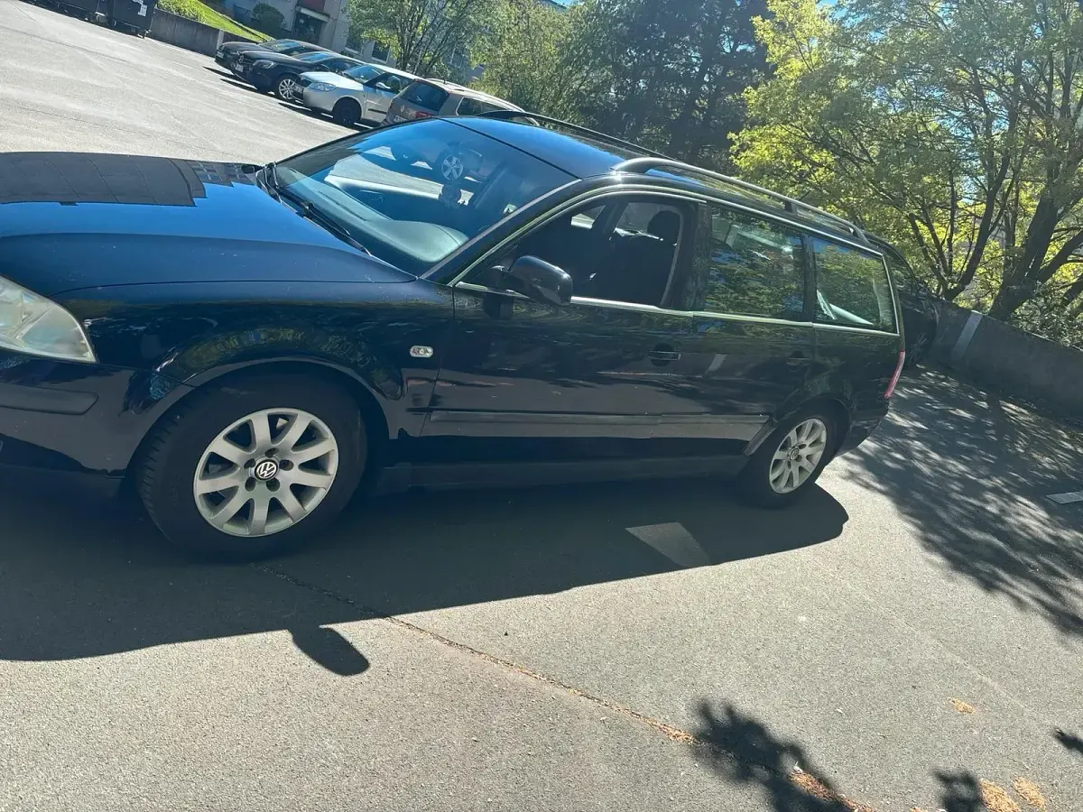 Gebraucht VW Passat 150 PS (110 kW) 2003 Schwarz Kombi