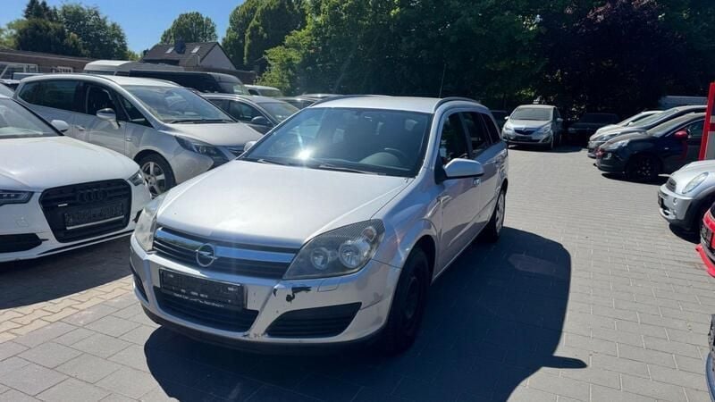 Silber Gebraucht 2005 Opel Astra Edition Kombi | 2.750 € (Fairer Preis) - Bild 1/4