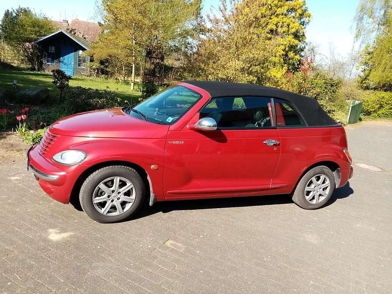 Gebraucht Chrysler PT Cruiser Limited 143 PS (105 kW) 2004 Rot Cabrio