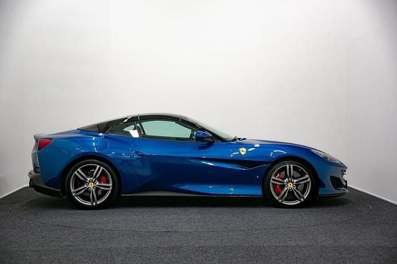 Gebraucht Ferrari Portofino 600 PS (441 kW) 2019 Blau Cabrio