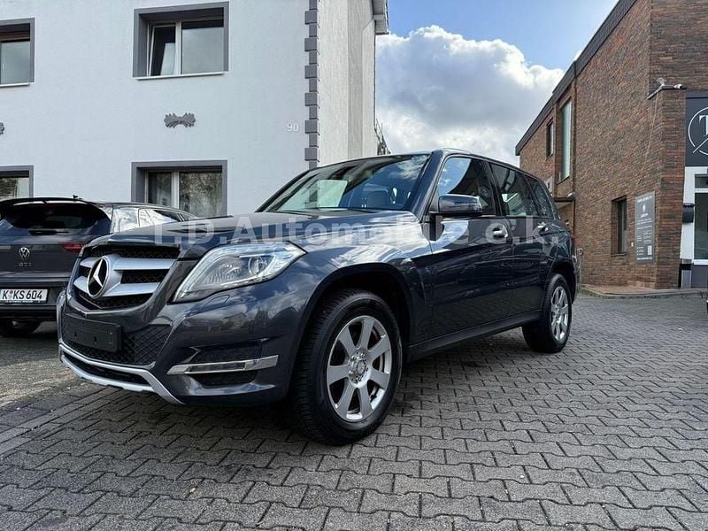 Grau Gebraucht 2013 Mercedes GLK250 SUV | 15.900 € (Fairer Preis) - Bild 1/4