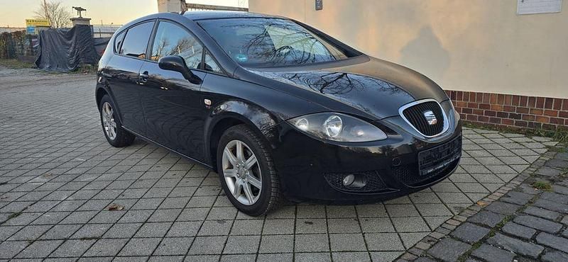 Schwarz Gebraucht 2006 Seat Leon Stylance Limousine | 2.490 € (Fairer Preis) - Bild 1/4