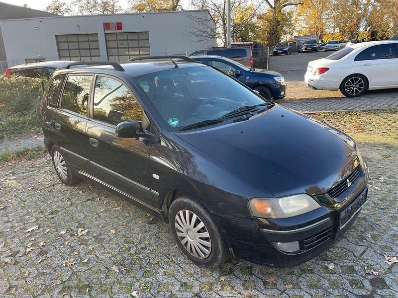 Second-hand Mitsubishi Space Star 98 CP (72 kW) 2002 Negru Monovolum