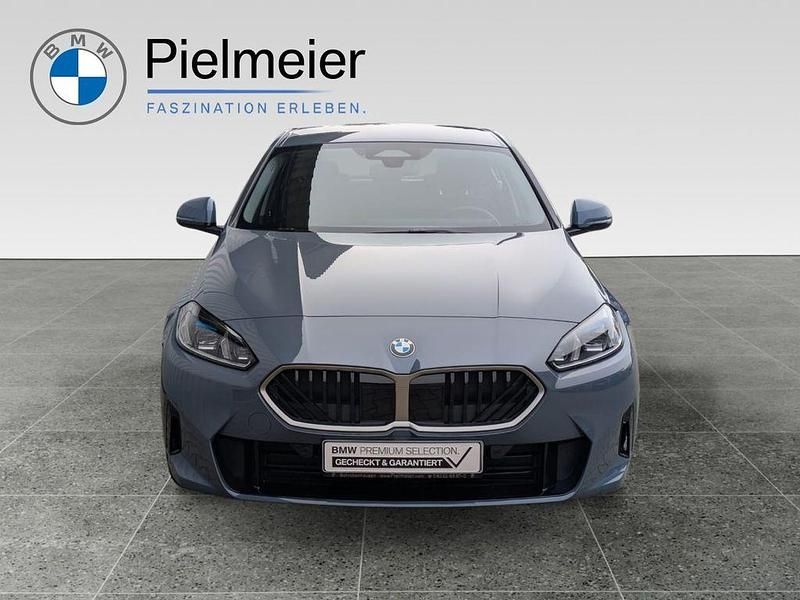 Gebraucht BMW 120 150 PS (110 kW) 2024 Grau Kleinwagen