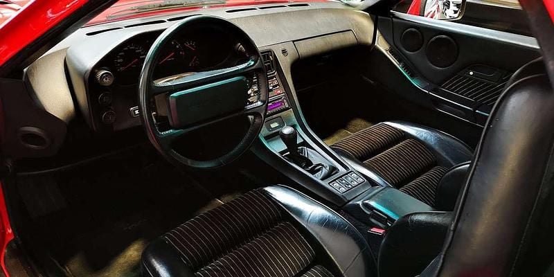 Gebraucht Porsche 928 330 PS (242 kW) 1989 Rot Coupé