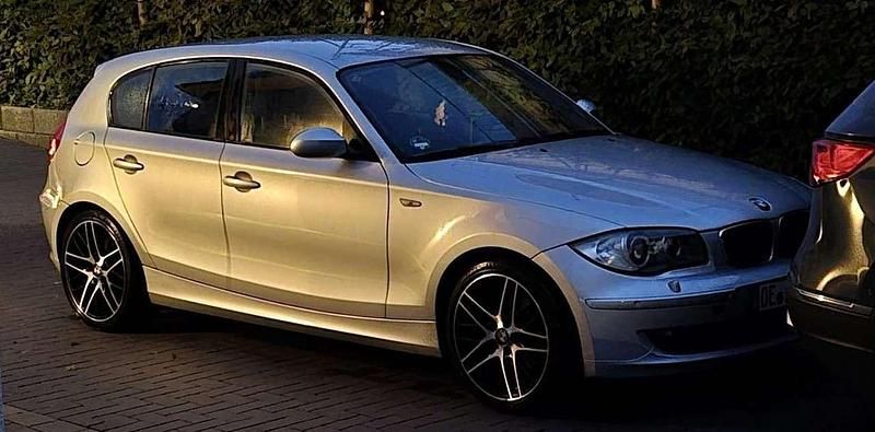 Gebraucht 2007 BMW 120 Kleinwagen | 4.200 € - Bild 1/4