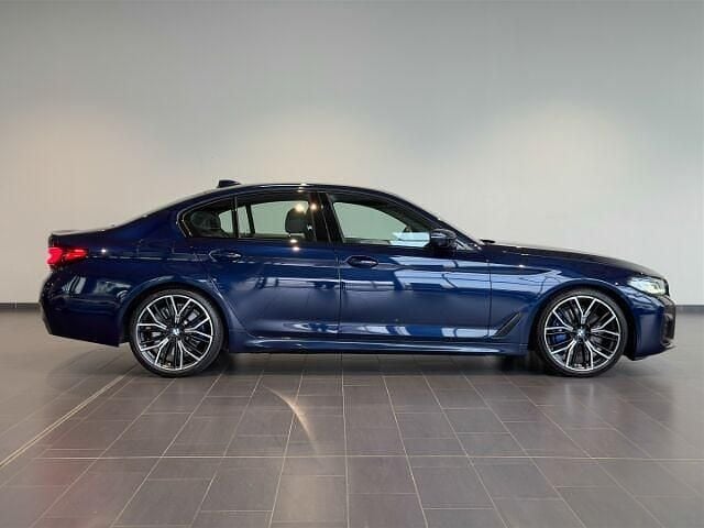 Gebraucht BMW M550 Performance 530 PS (389 kW) 2021 Blau Limousine