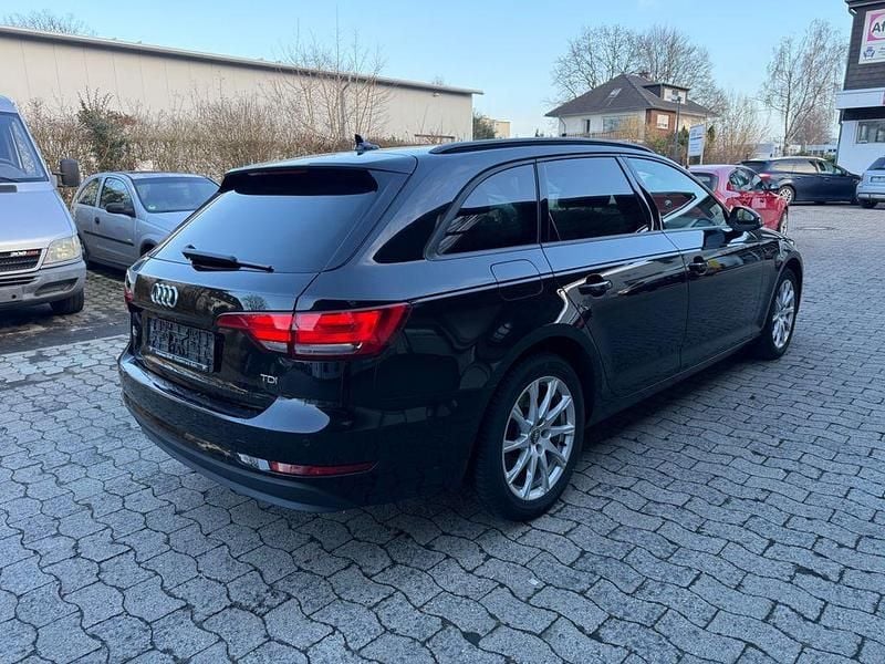 Gebraucht Audi A4 Sport 190 PS (139 kW) 2016 Schwarz Kombi