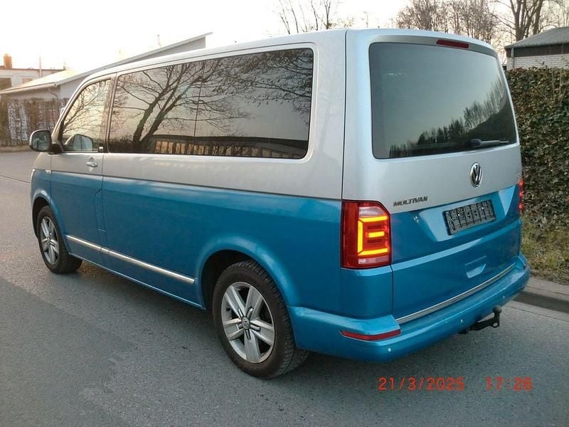 Gebraucht VW T6 Generation Six 204 PS (150 kW) 2016 Silber Van