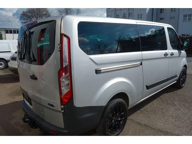 Gebraucht Ford Transit Trend 155 PS (114 kW) 2016 Polarsilber metallic Kombi