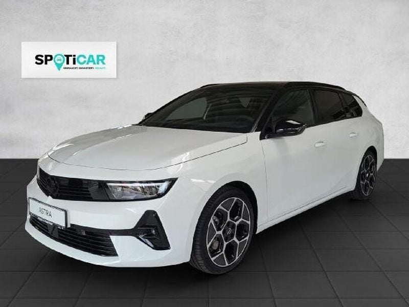 Arktis weiß Gebraucht 2025 Opel Astra Kombi | 34.990 € (Etwas zu teuer) - Bild 1/4