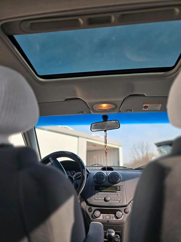 Gebraucht Chevrolet Aveo 95 PS (69 kW) 2009 Silber Limousine