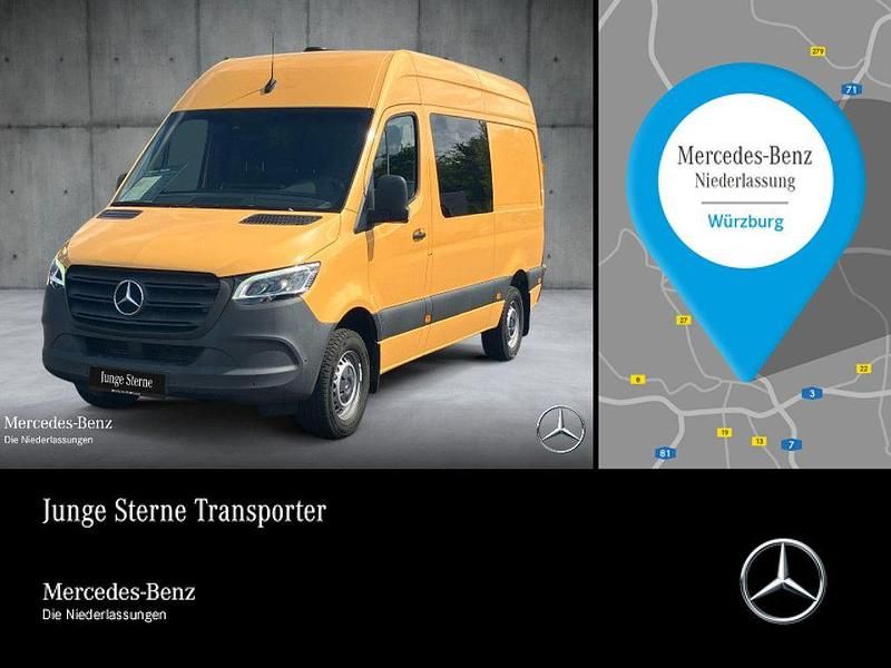 Gelb Gebraucht 2020 Mercedes Sprinter Van | 30.559 € (Guter Preis) - Bild 1/4