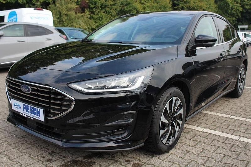 Neu Ford Focus Titanium X 125 PS (91 kW) 2025 Schwarz Limousine
