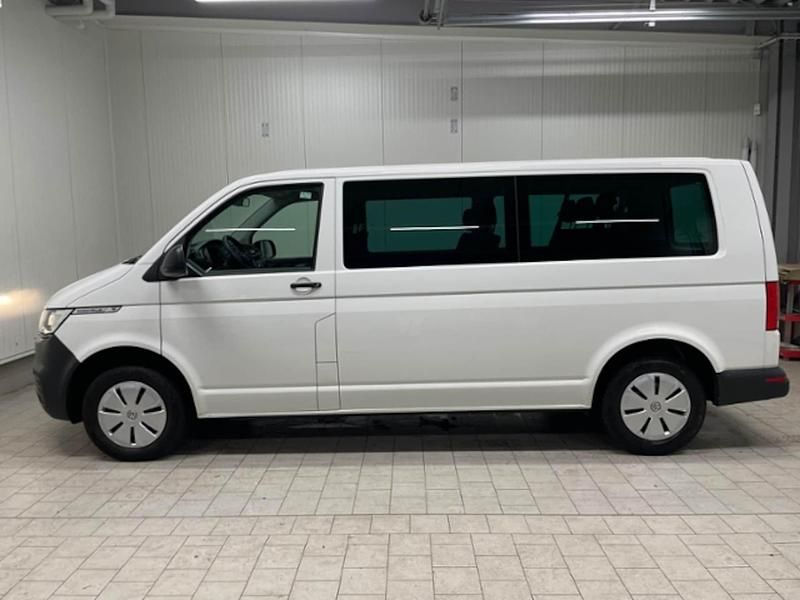 Gebraucht VW Caravelle Trendline 110 PS (80 kW) 2020 Van / Kleinbus