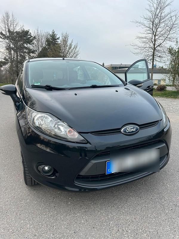Schwarz Gebraucht 2011 Ford Fiesta Kleinwagen | 4.250 € (Etwas zu teuer) - Bild 1/4